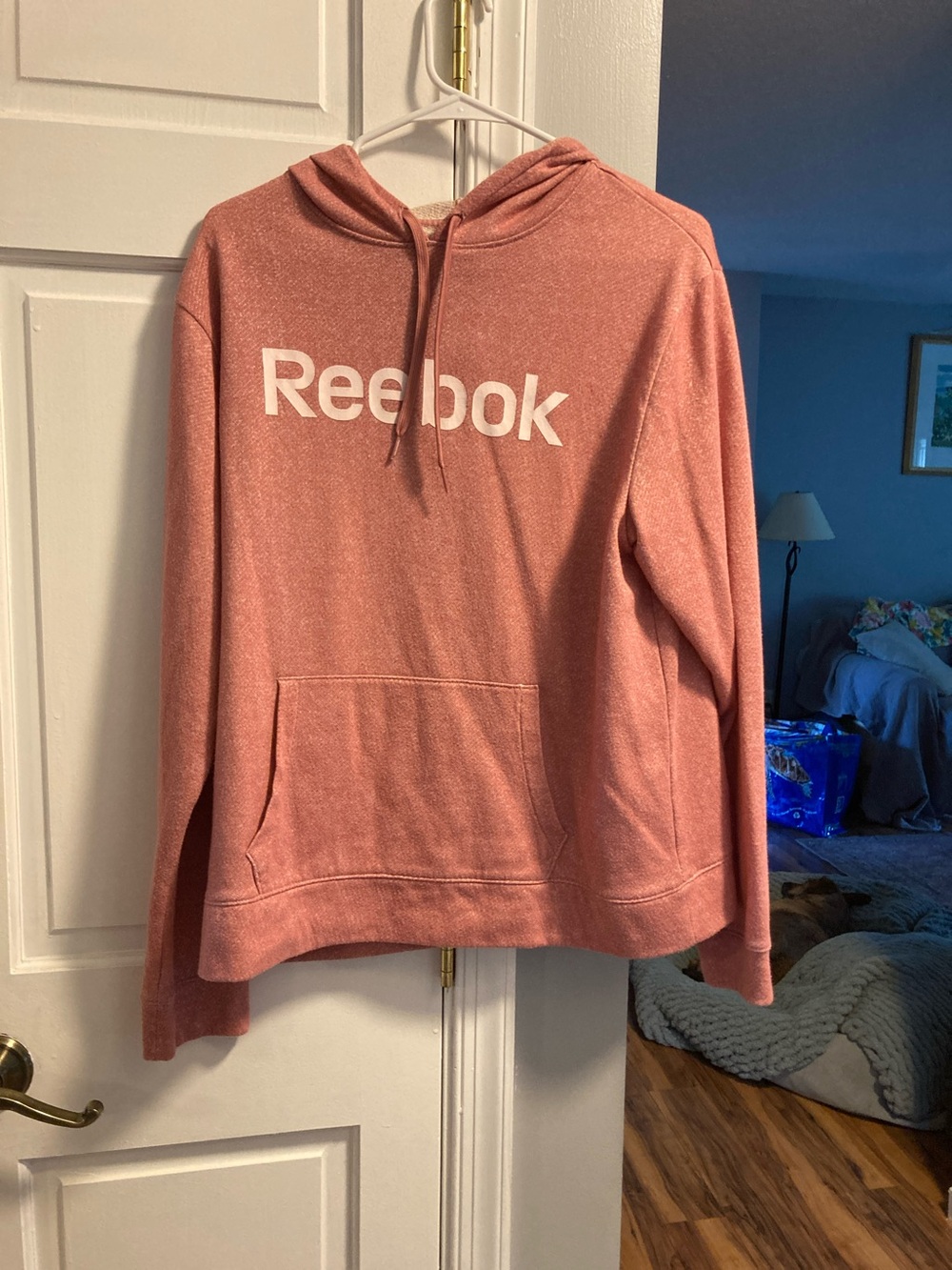Reebok Women’s Dusty Pink XL Hoodie